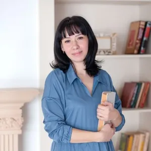 Olga Takhtamysheva - Hỗ trợ giáo viên tiếng Anh