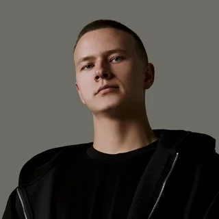 Viktor Panin | Đầu tư