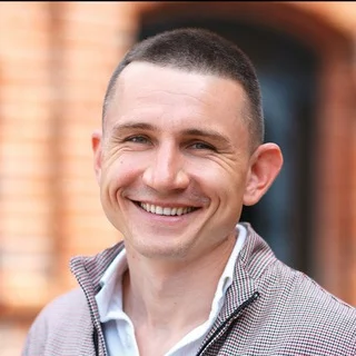 Kamil Amirkhanov : Efficacité et Aventure