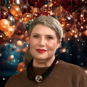 Cozy Home, Beautiful Garden, and Delicious Dinner