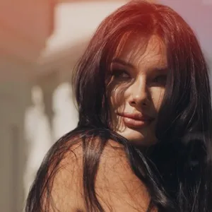 ボディ＆ビジネスの女神