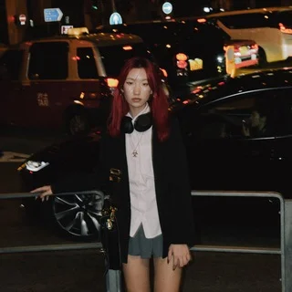 Jarqanat - Vie et études à Hong Kong