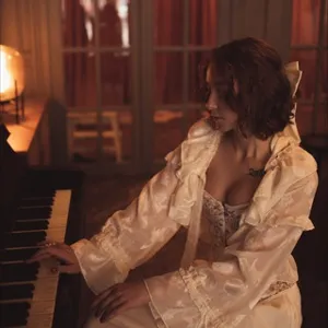 Vixen Rea | Nghệ thuật người mẫu táo bạo