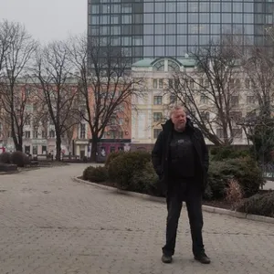 安德烈·波隆斯基在 TG