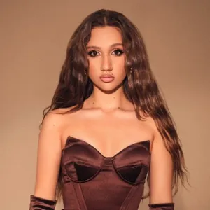 奥莱西亚·卡扎琴科