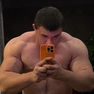 1nko - Thể hình & Tập luyện