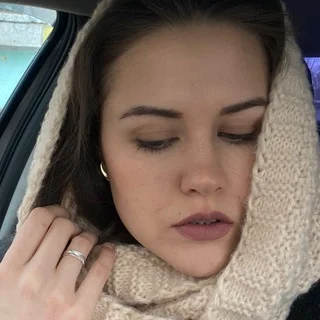 Anna Magnelli | Thơ Ca | Giọng Nói