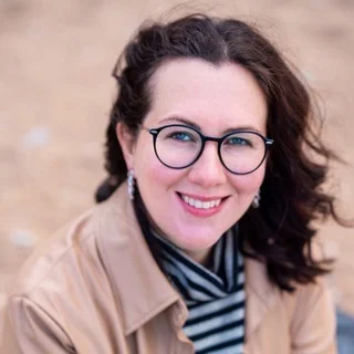 埃琳娜·奥夫奇尼科娃的英语