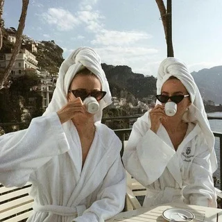 Сафонов, оплатить!