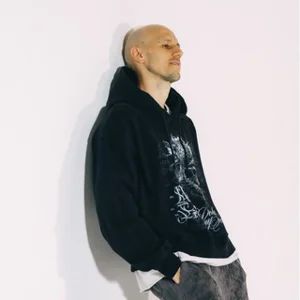 埃戈尔·阿斯拉诺夫谈财富