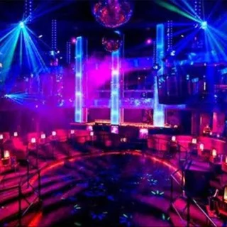 Trò Chuyện Pavyon