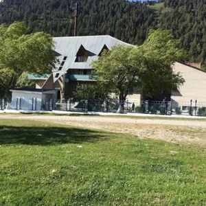 Viên Ngọc vùng Caucasus