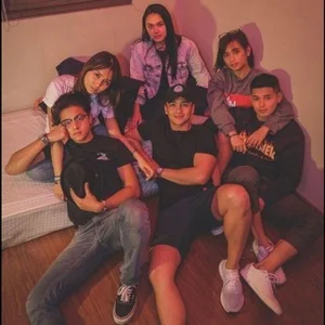 International English 🇬🇧|🇷🇺 Group 🎈