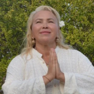 엘레나 슈르: 여성의 각성 / 영혼의 길