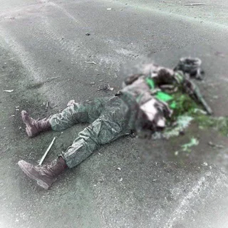 GUERRE | TRASH | SANS CENSURE 18+