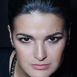 Raidoteka - Victoria Raidos